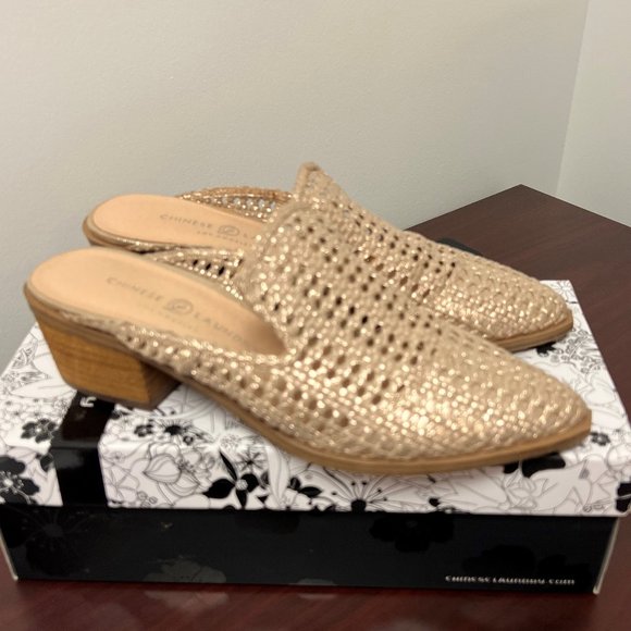 Chinese Laundry - Mayflower Woven Mule - Size 8.5 - Picture 2 of 11